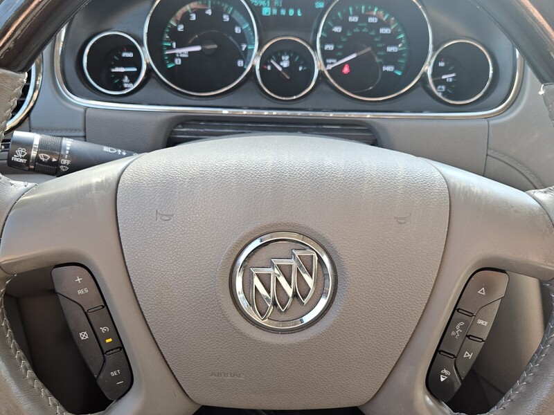 2016 Buick Enclave Convenience photo 18