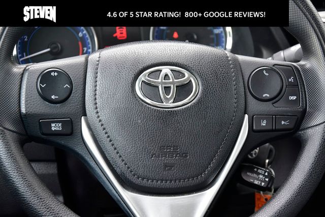 2017 Toyota Corolla LE photo 14