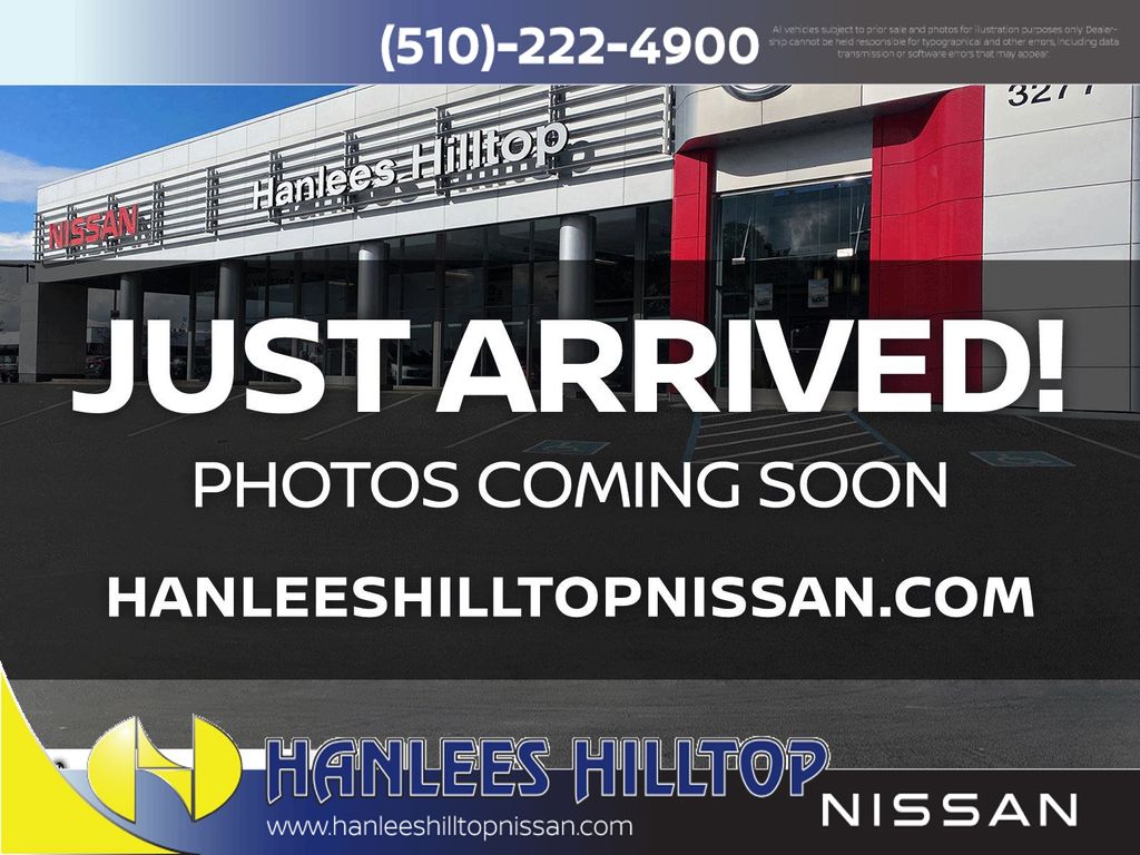 2025 Nissan Frontier PRO-4X's photo