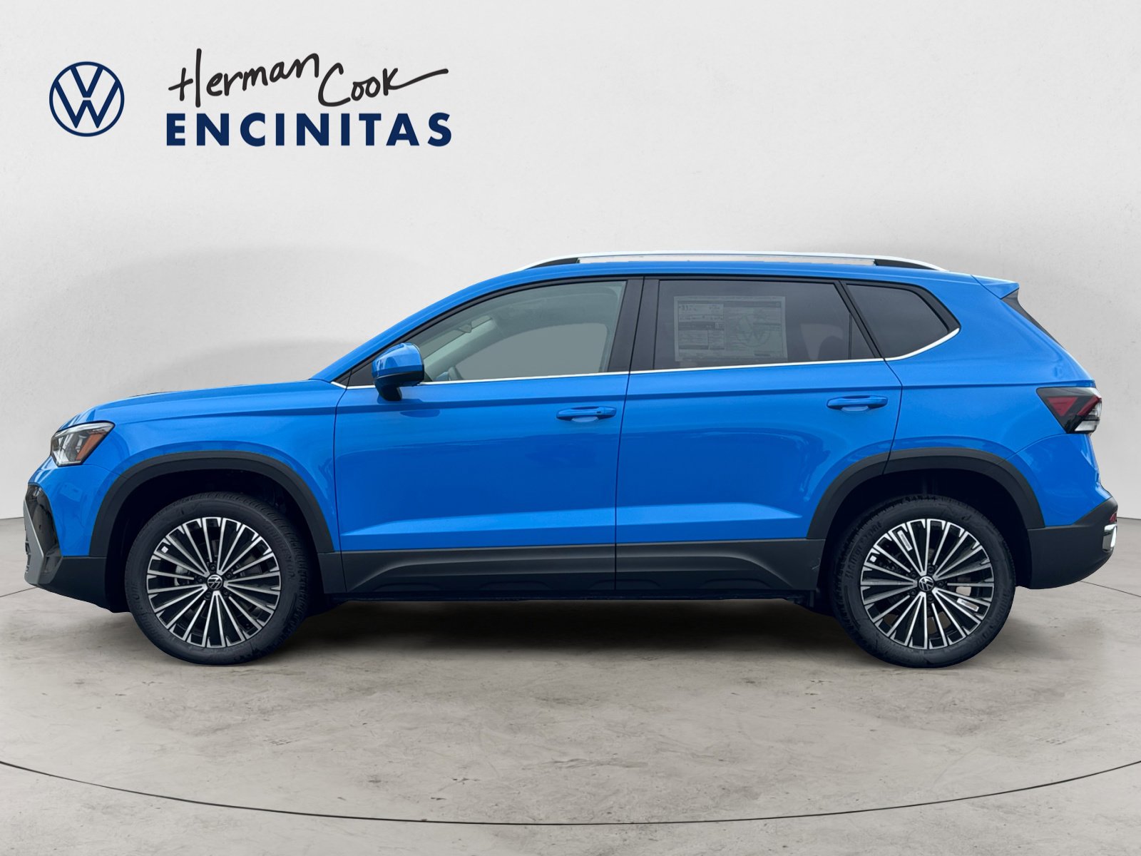 2025 Volkswagen Taos SE photo 2