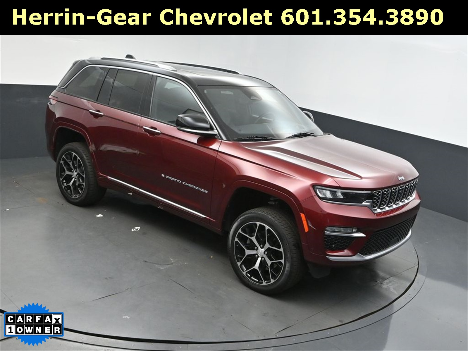 2022 Jeep Grand Cherokee Summit 4xe's photo