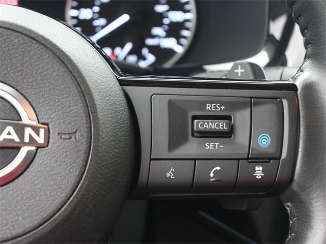 2022 Nissan Pathfinder SL photo 20