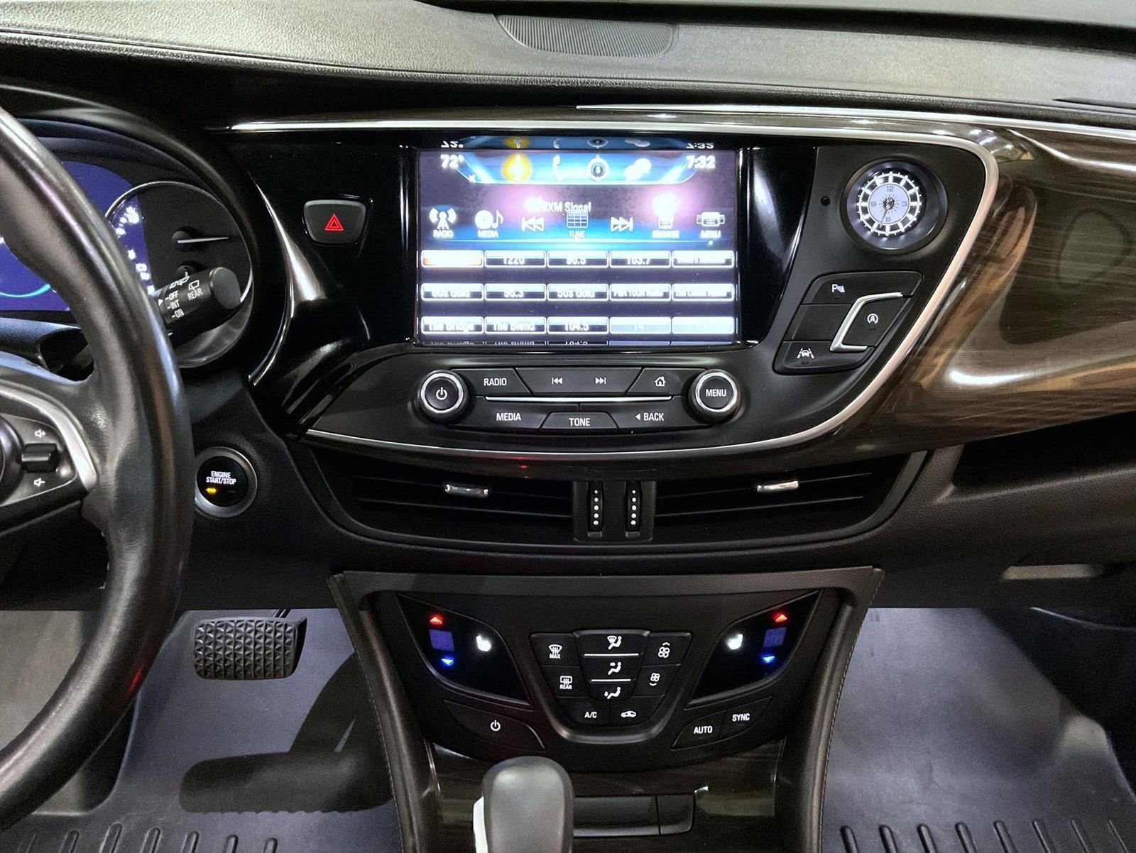 2019 Buick Envision Premium photo 12