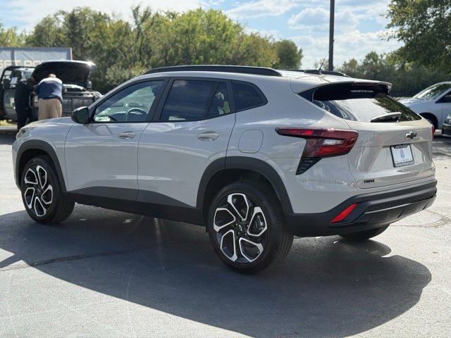 2026 Chevrolet Trax photo 4