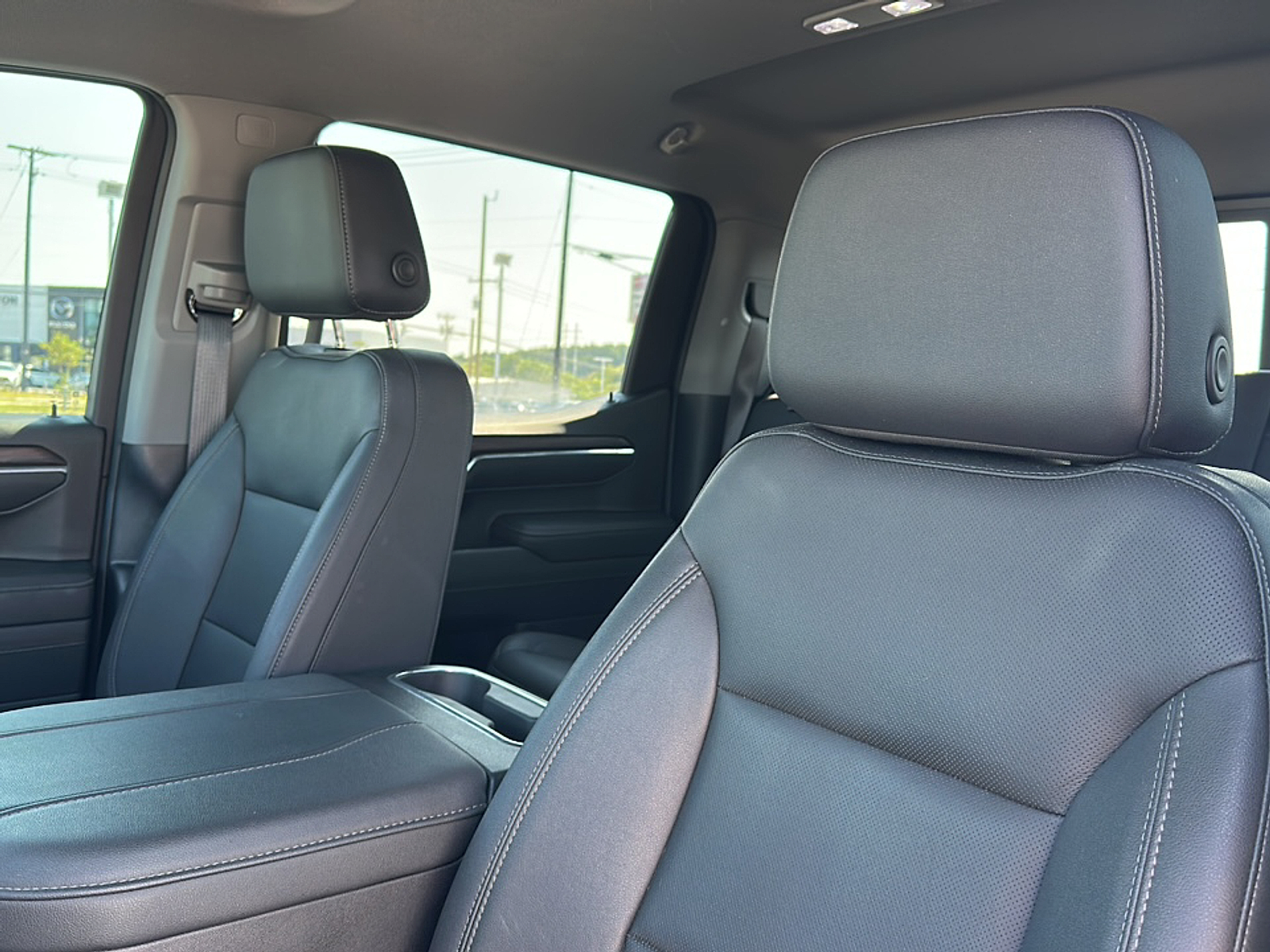 2024 Gmc Sierra 1500 SLT photo 6