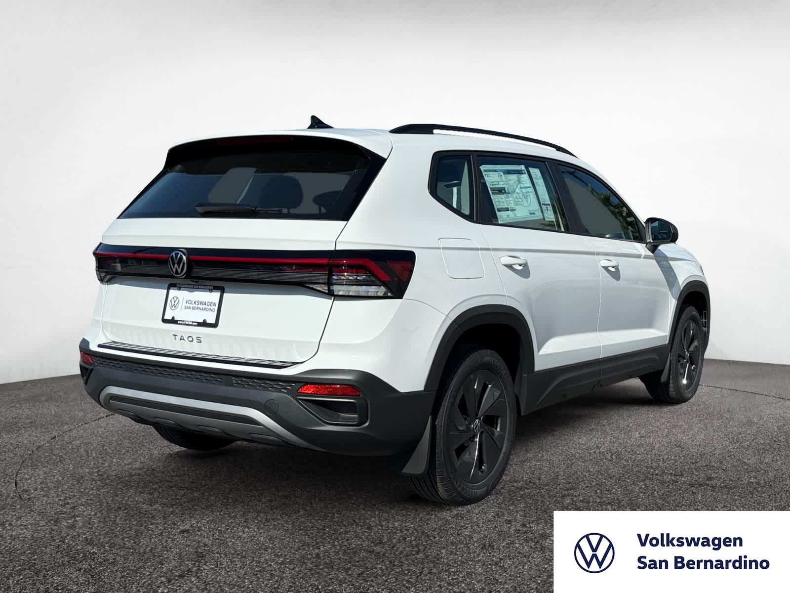2025 Volkswagen Taos S photo 4