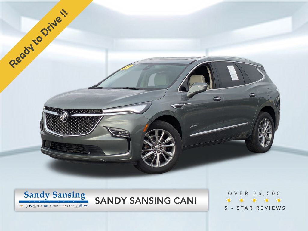 2023 Buick Enclave Avenir's photo