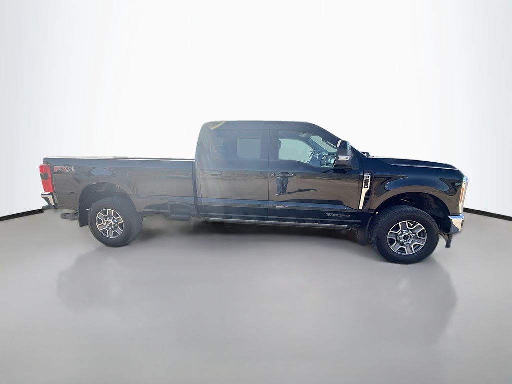 2023 Ford F-250 Lariat photo 8