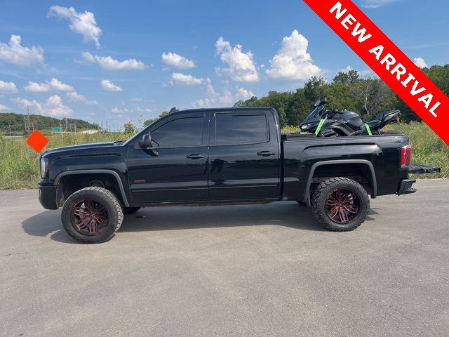 2017 Gmc Sierra 1500 SLT photo 5