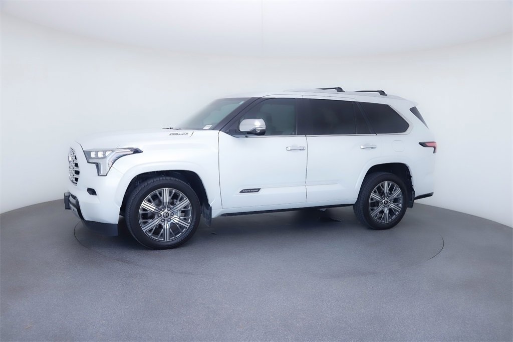 2024 Toyota RAV4 LE photo 15
