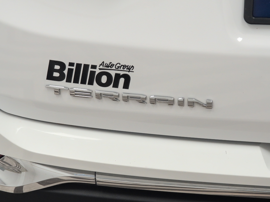 2024 Gmc Terrain SLT photo 3