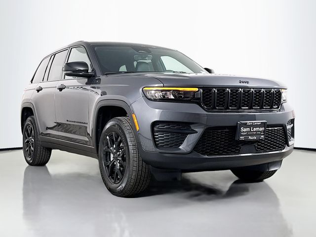 2025 Jeep Grand Cherokee Altitude's photo