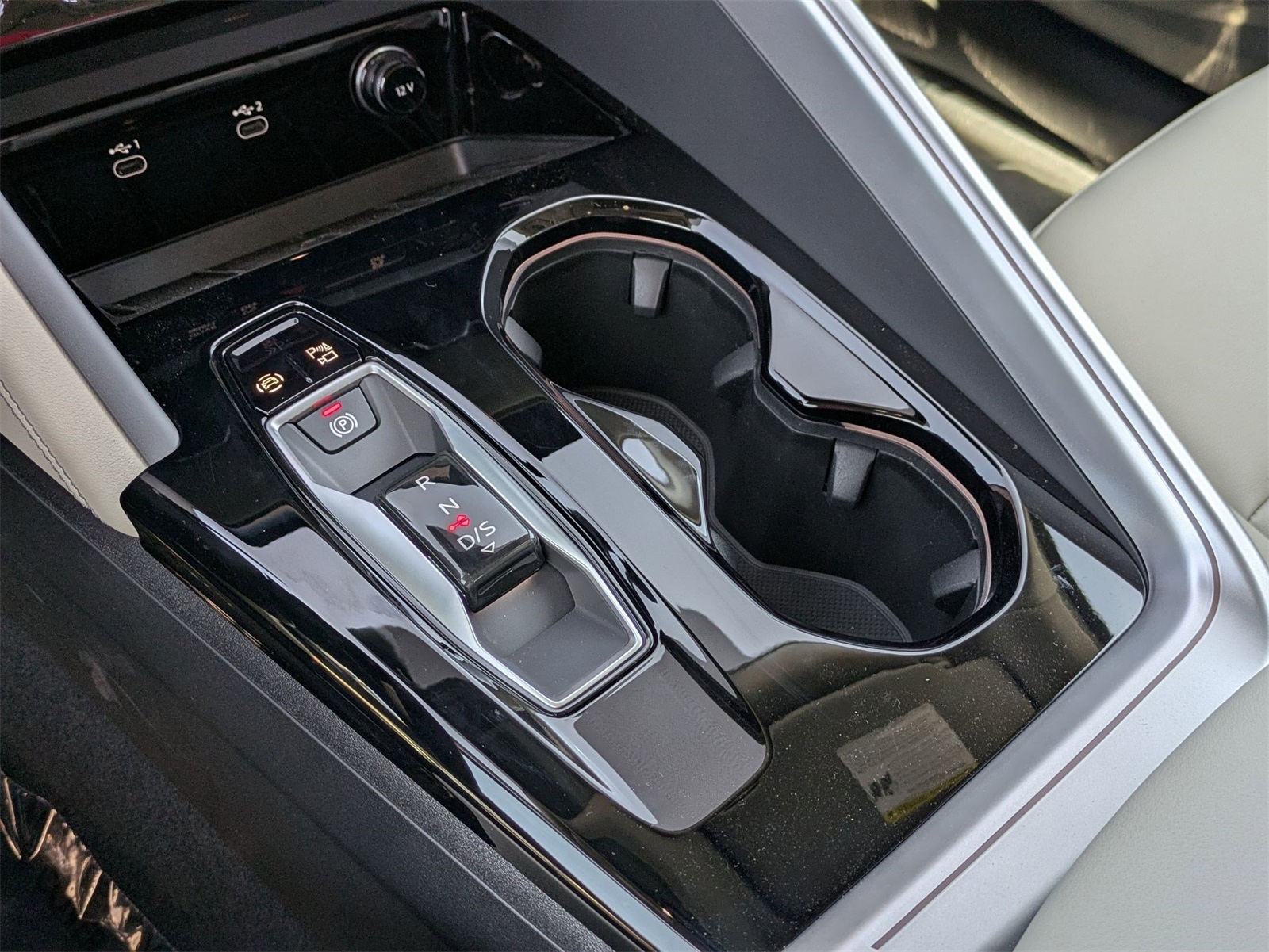 2025 Audi Q5 Premium photo 4