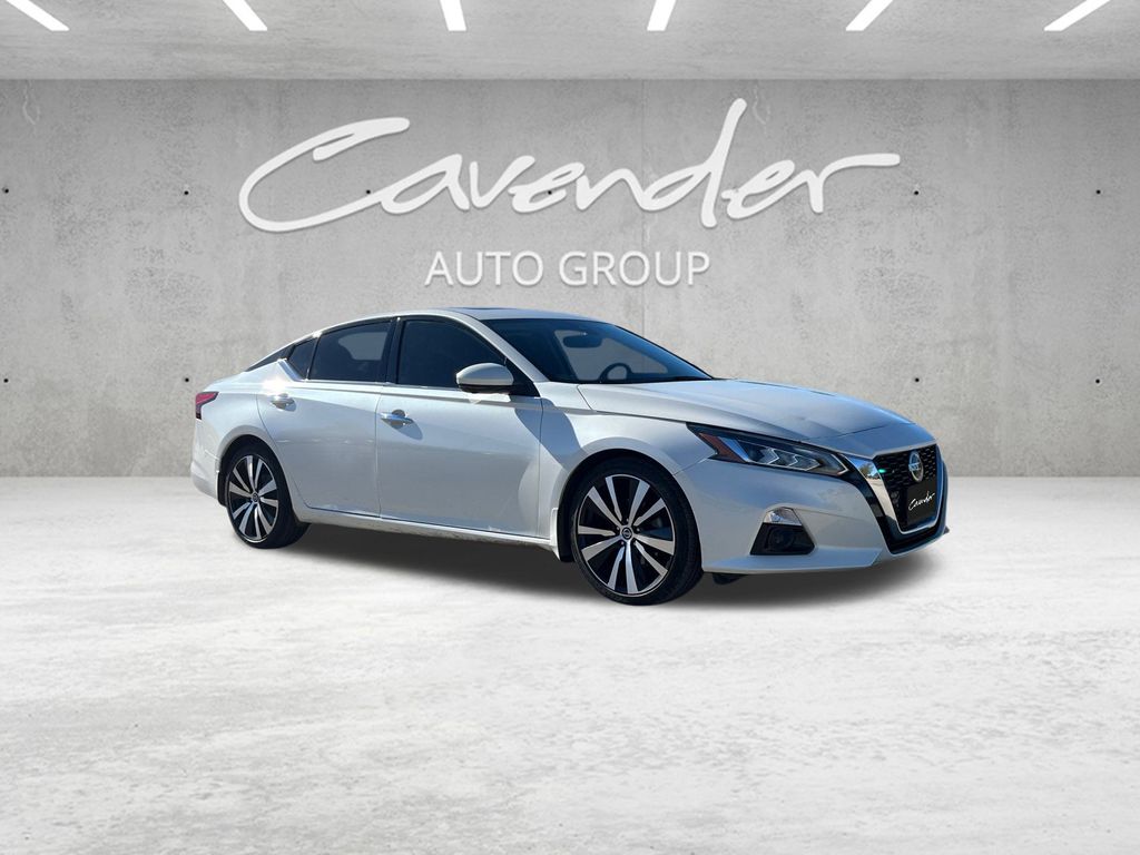 Used 2020 Nissan Altima Platinum with VIN 1N4BL4FV5LN303573 for sale in San Marcos, TX