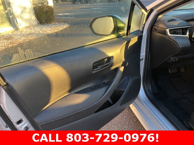 2024 Toyota Corolla LE photo 3