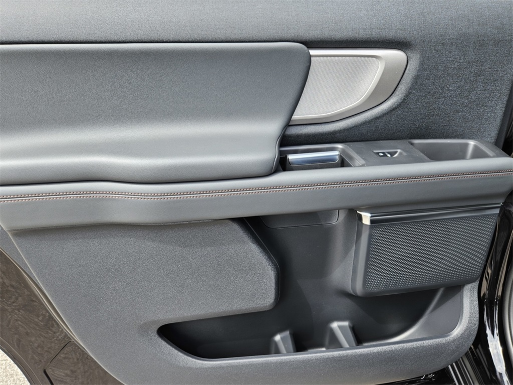 2025 Ford Expedition MAX EL photo 22