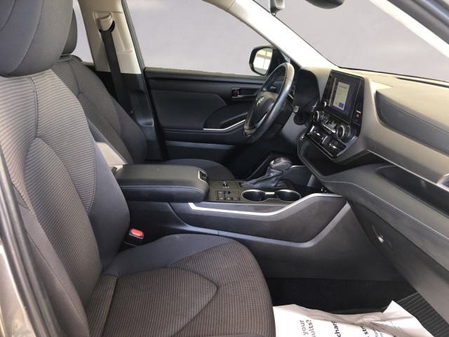 2023 Toyota Highlander XSE photo 15