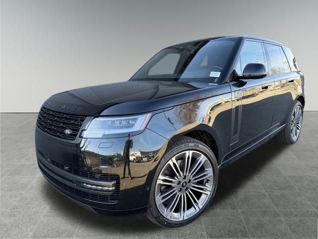 2025 Land Rover Range Rover SE's photo
