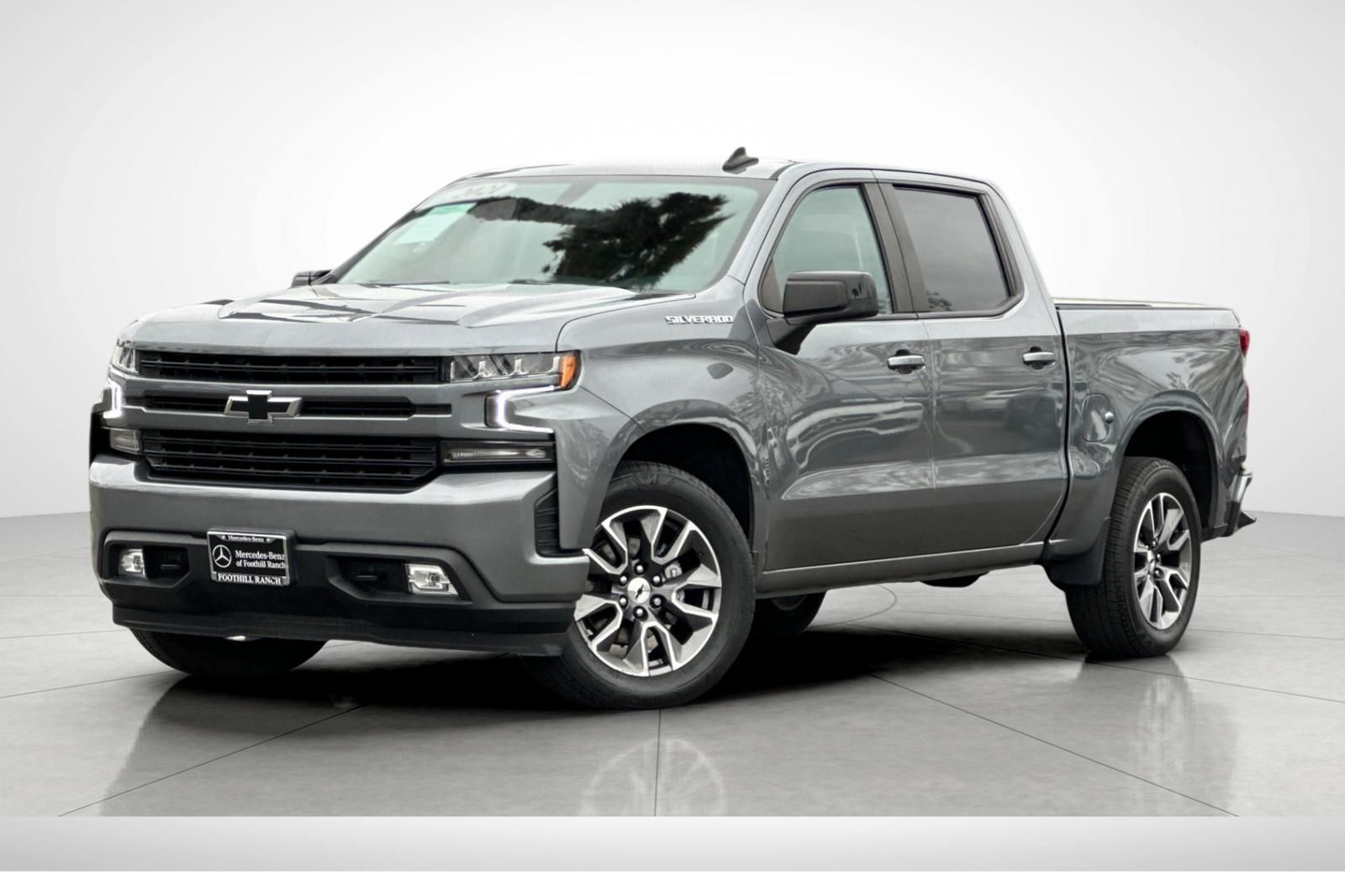 2021 Chevrolet Silverado 1500 RST photo 2
