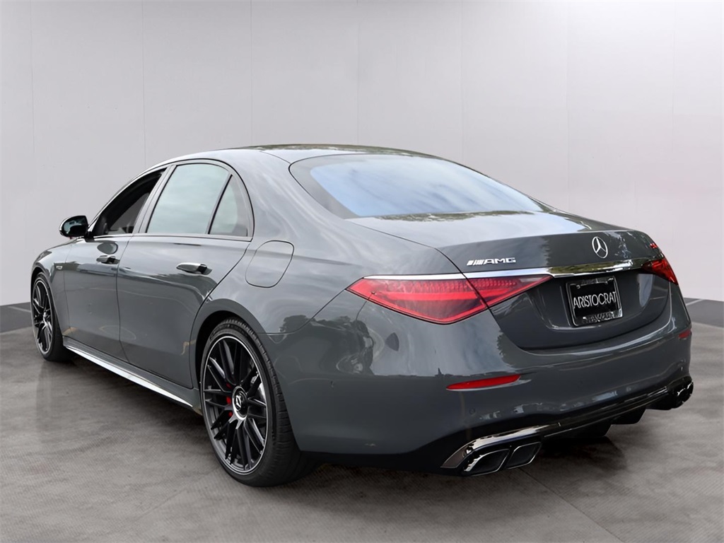 2026 Mercedes Benz S 63 e AMG 4MATIC photo 4