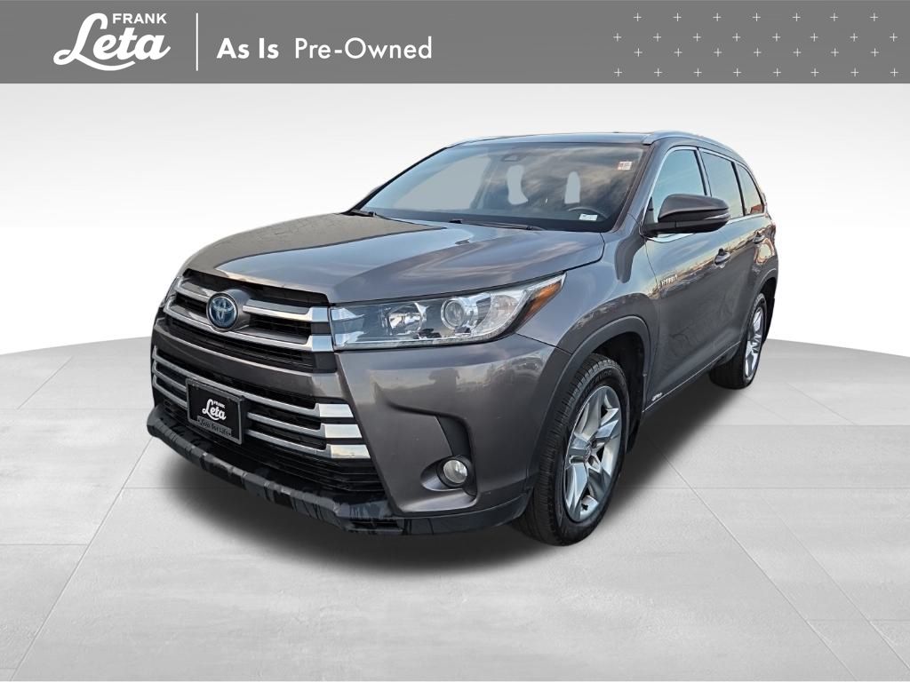 2017 Toyota Highlander Limited's photo