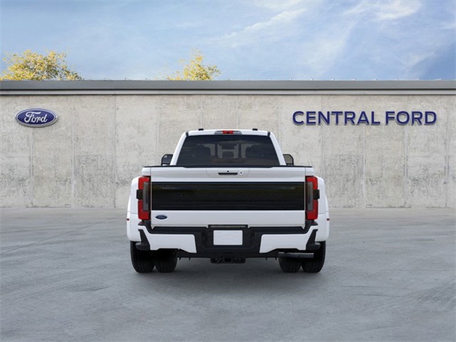 2026 Ford F-350 Platinum photo 4