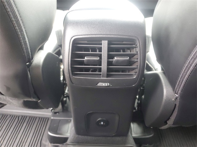 2023 Ford Escape ST-Line photo 28