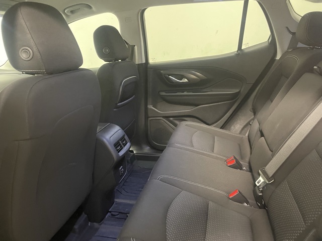 2022 Gmc Terrain SLE photo 21