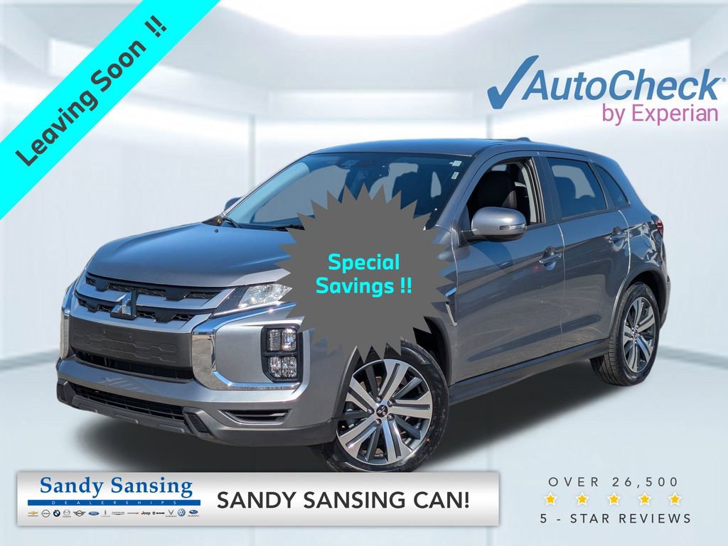 2024 Mitsubishi Outlander Sport SE's photo