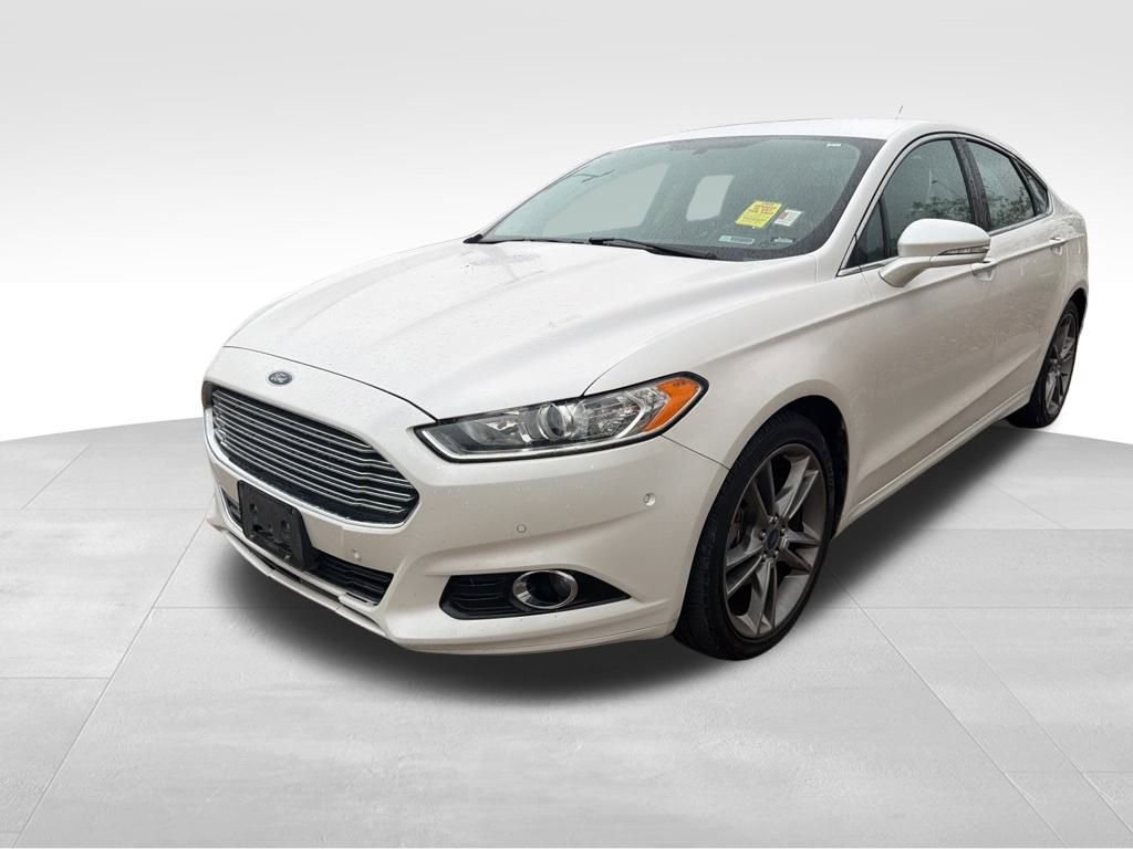 2014 Ford Fusion Titanium photo 2