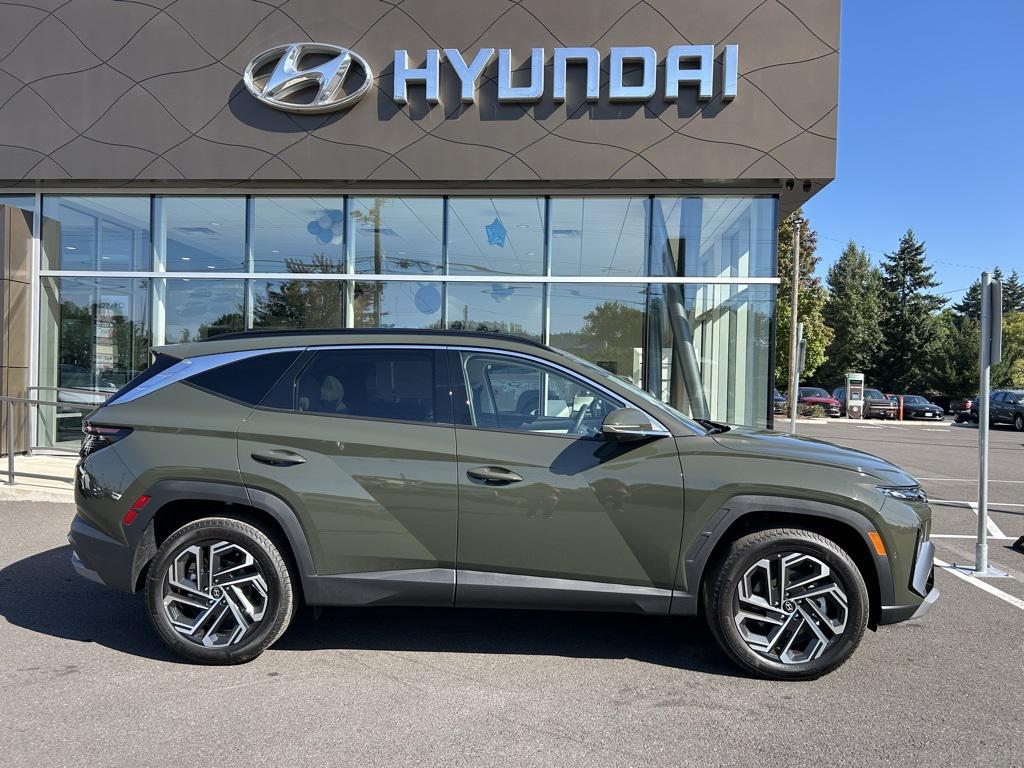 2025 Hyundai Tucson Limited photo 5