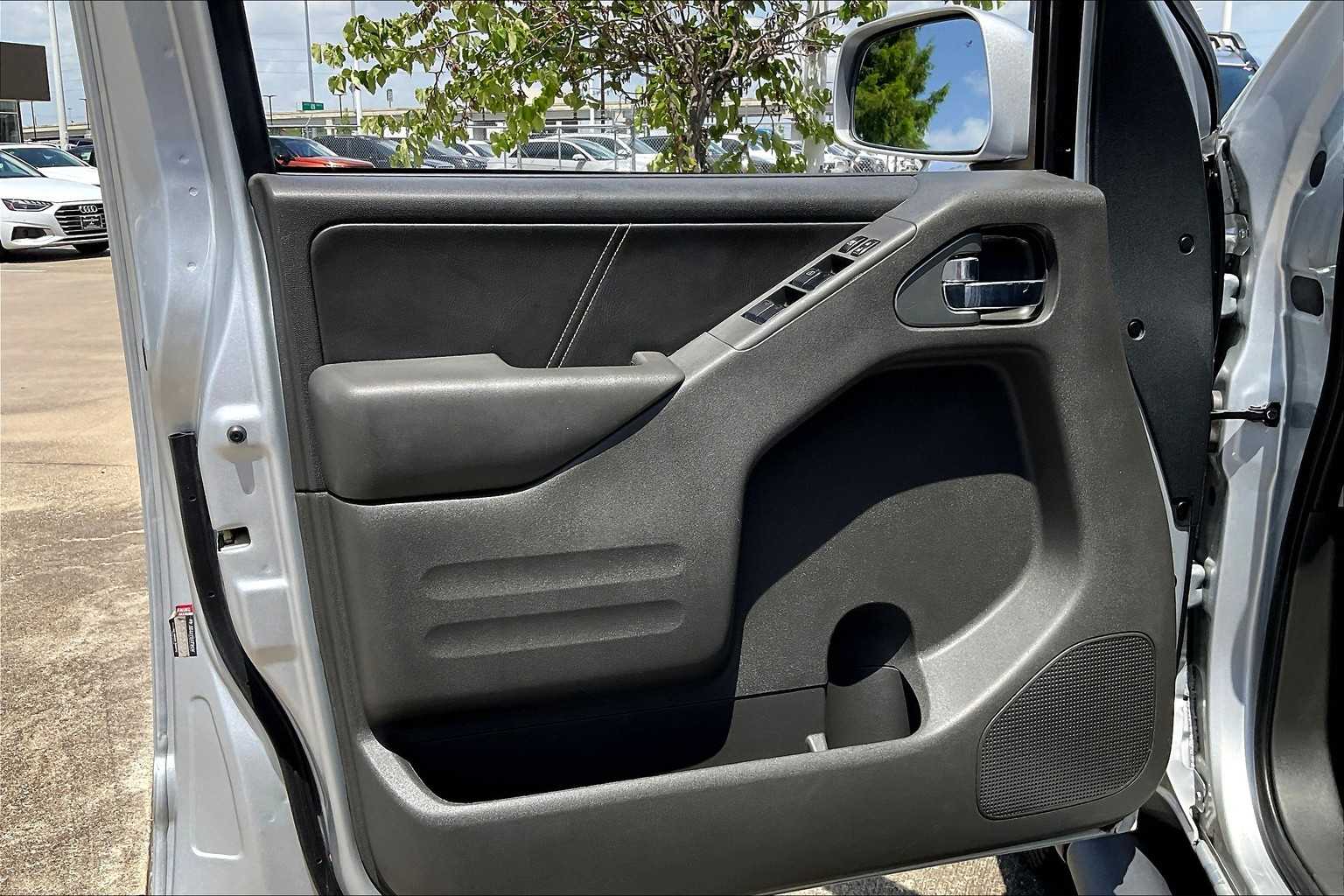 2021 Nissan Frontier PRO-4X photo 51