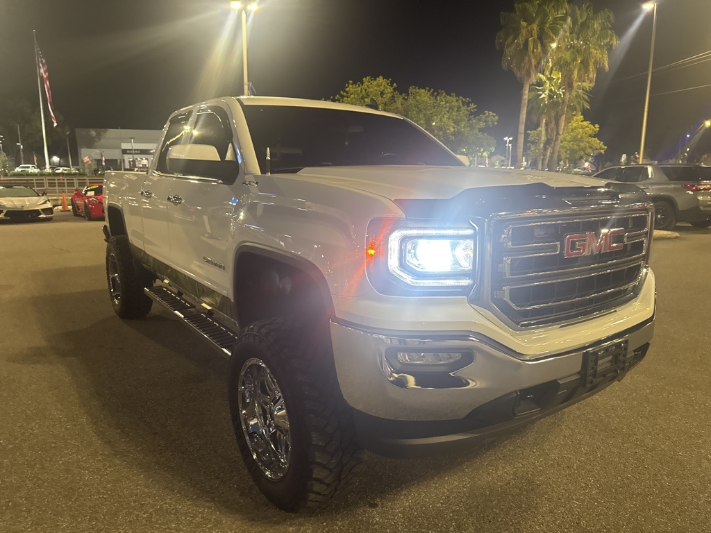 2016 GMC Sierra 1500 SLE's photo