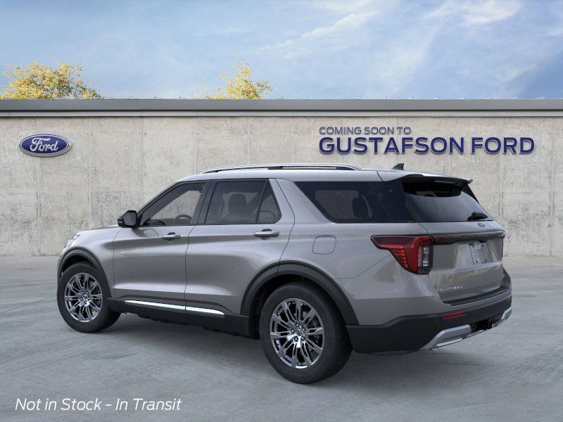 2025 Ford Explorer Platinum photo 5