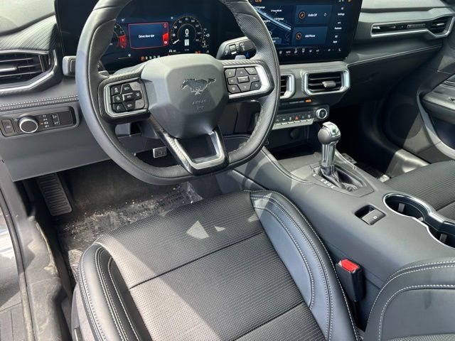 2025 Ford Mustang GT Premium photo 11