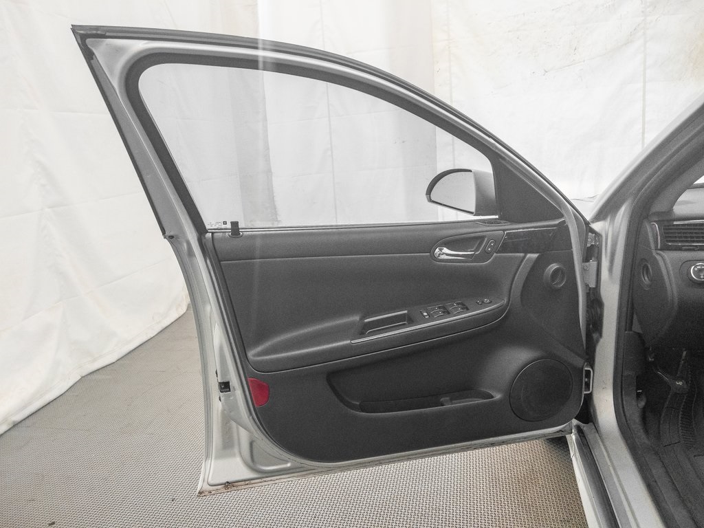 2013 Chevrolet Impala photo 9