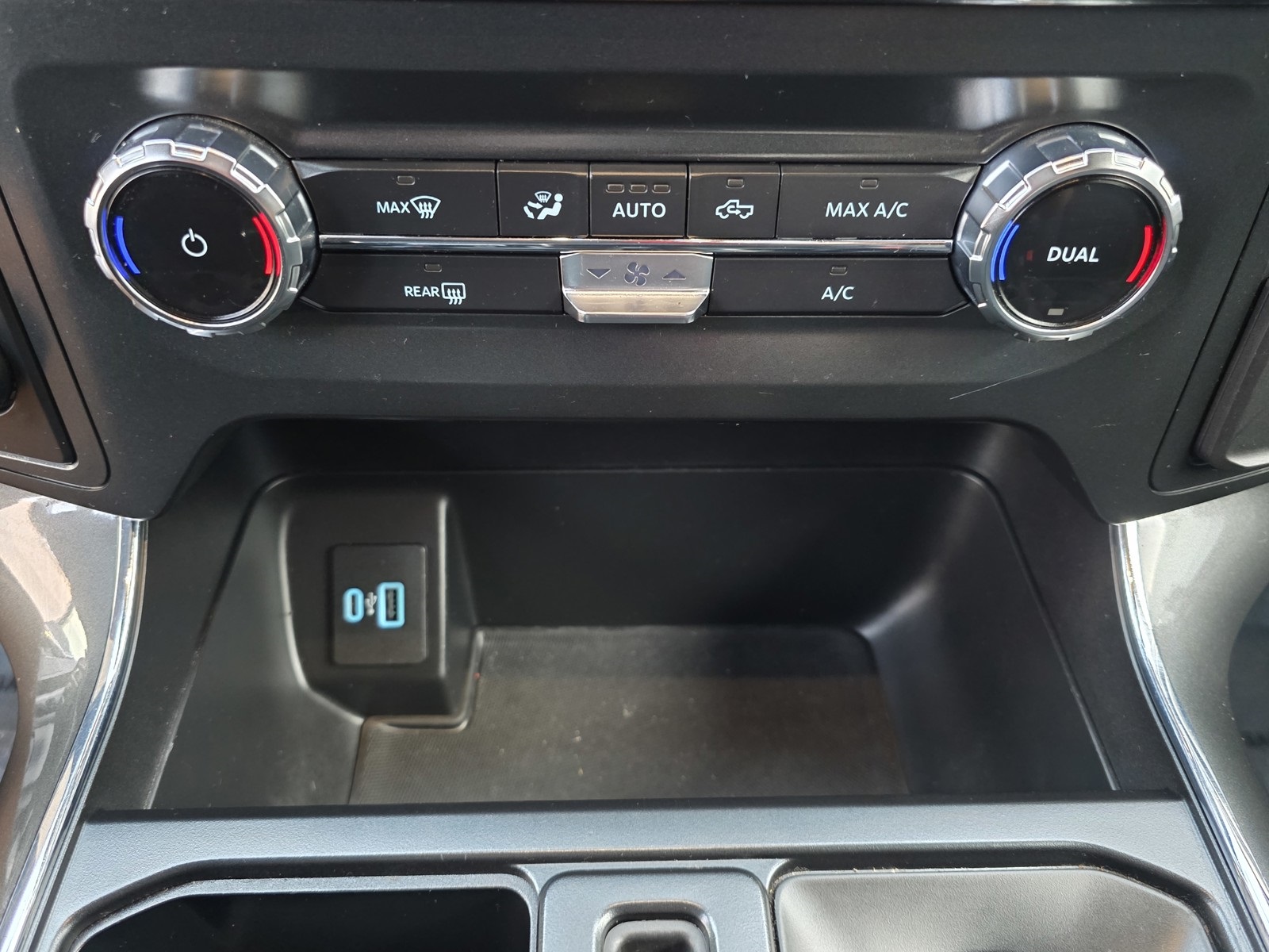 2022 Ford F-150 XLT photo 31