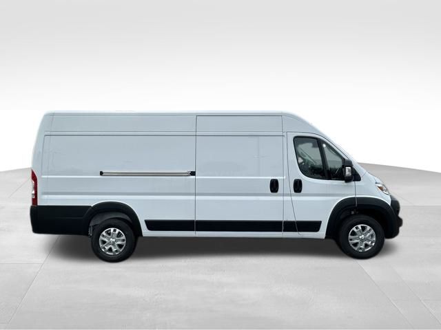 2025 Ram ProMaster 3500 Cargo Van photo 2