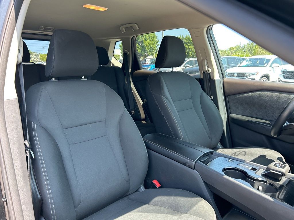 2023 Nissan Rogue S photo 34