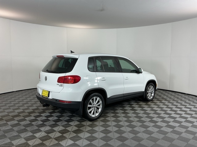 2014 Volkswagen Tiguan SE photo 4