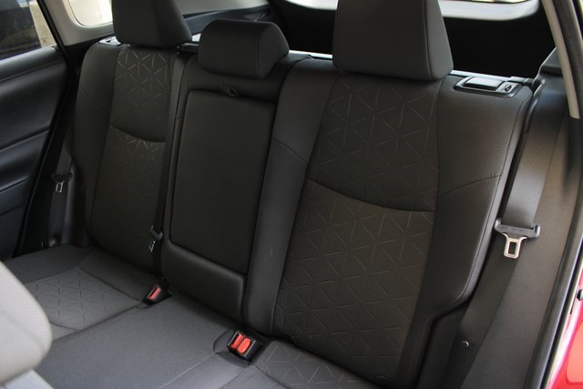 2024 Toyota RAV4 Hybrid XLE photo 32