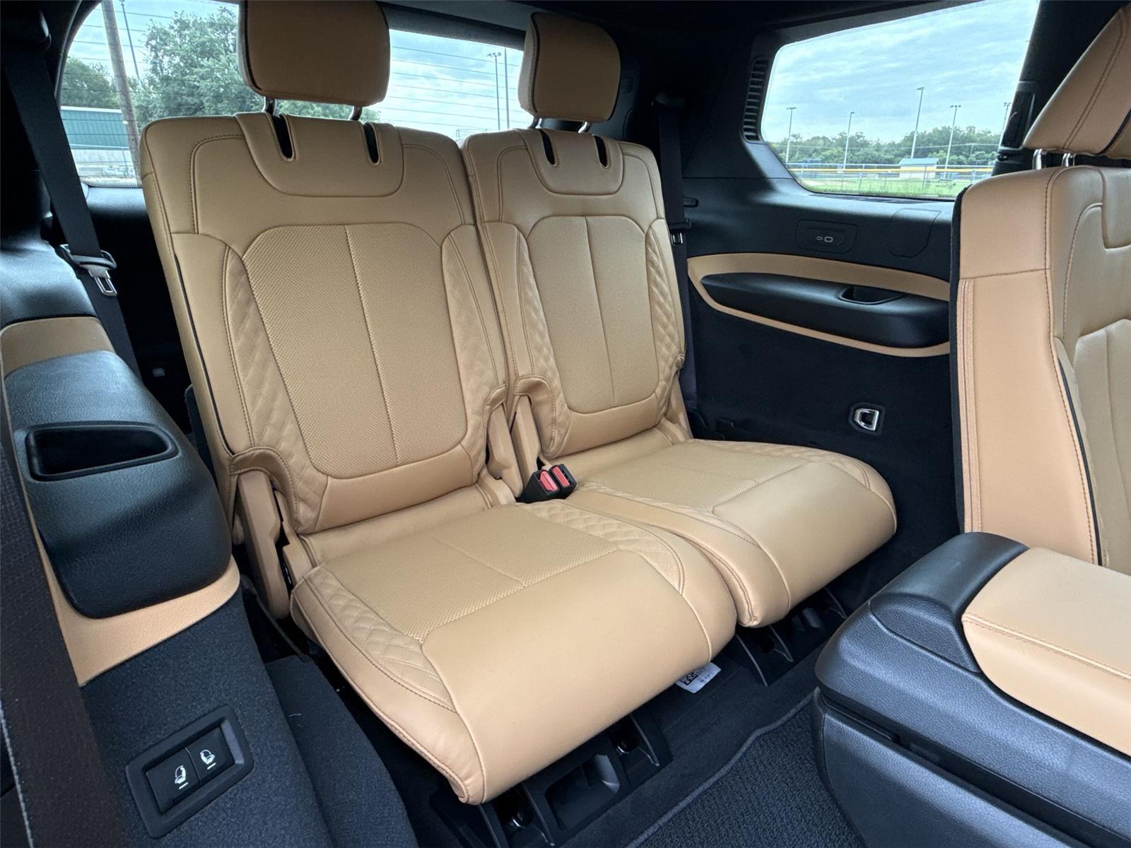 2025 Jeep Grand Cherokee L Summit photo 24