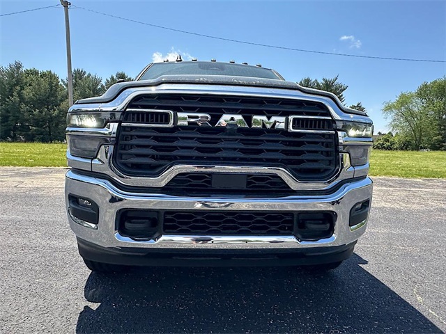 2025 Ram 2500 Big Horn photo 2