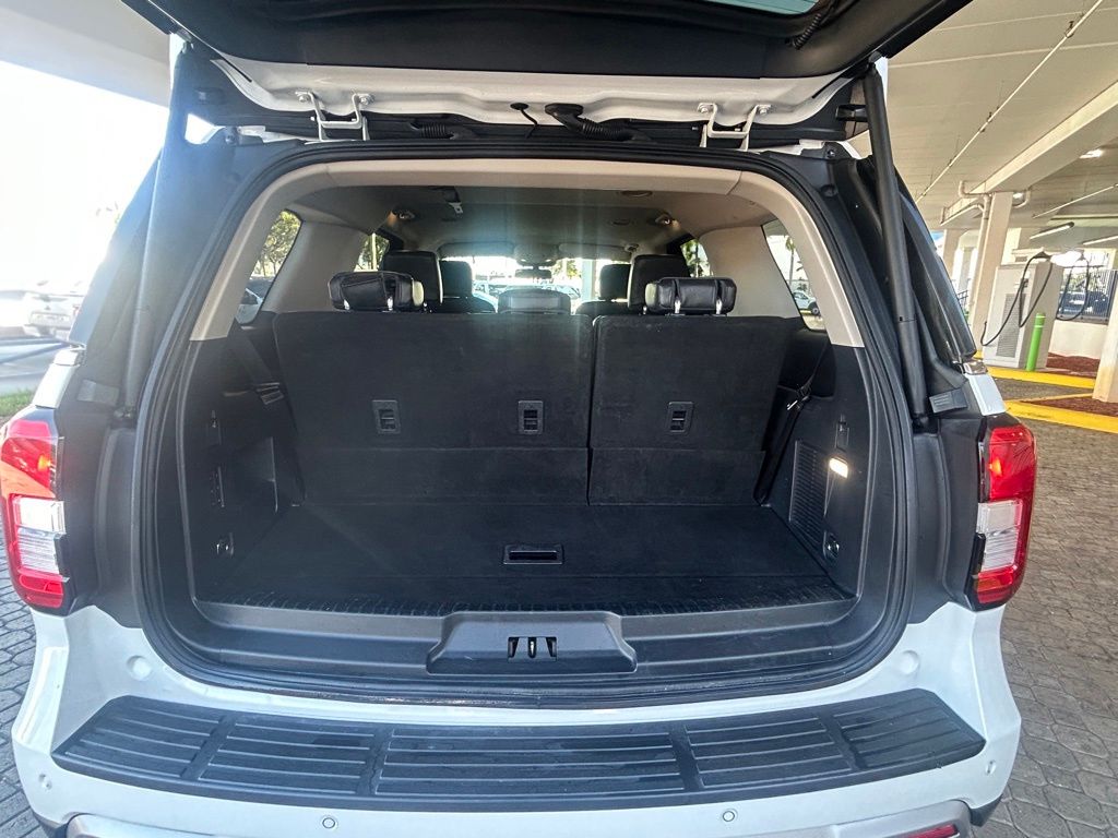 2022 Ford Expedition XLT photo 26