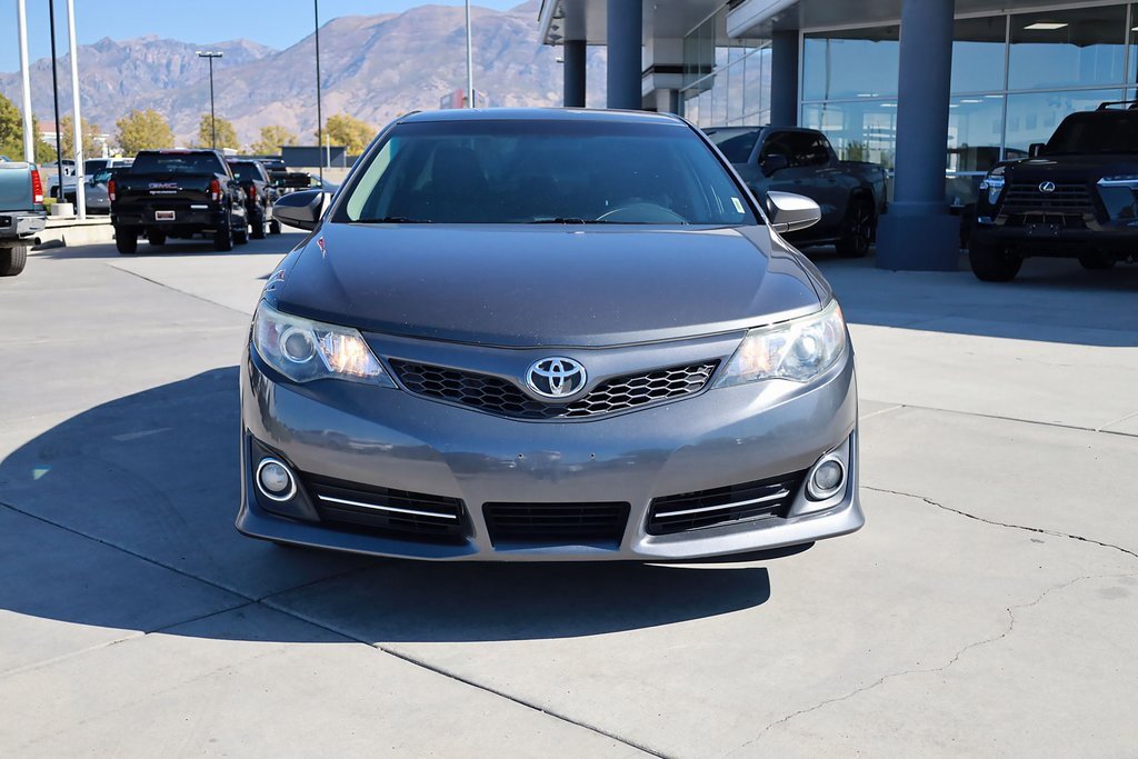 2012 Toyota Camry L photo 9