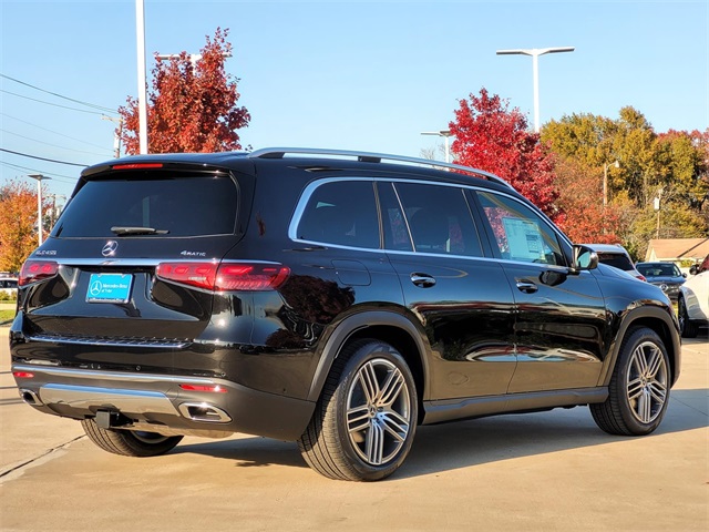 2025 Mercedes Benz GLS 450 4MATIC photo 4