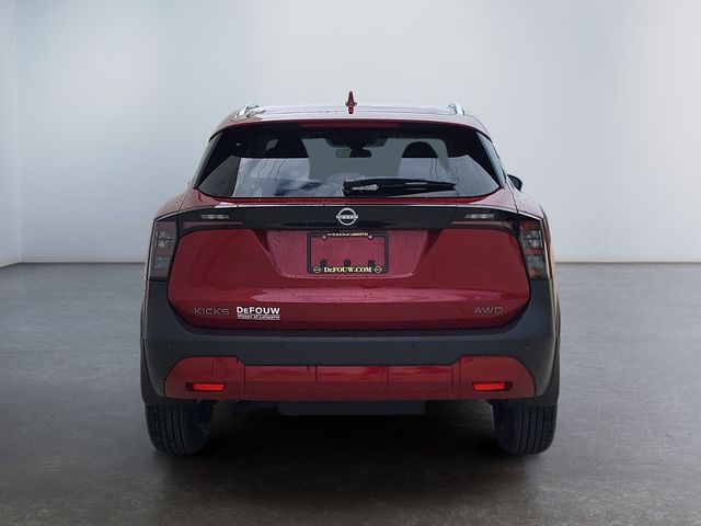 2025 Nissan Kicks SV photo 3