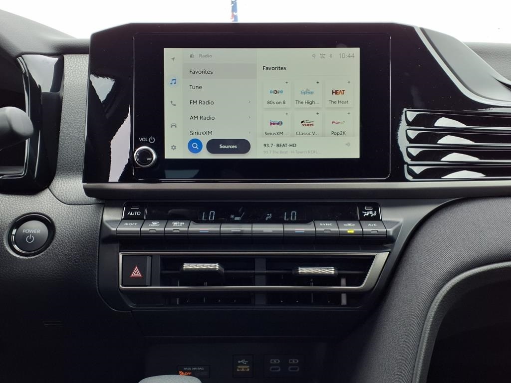 2025 Toyota Camry LE photo 20