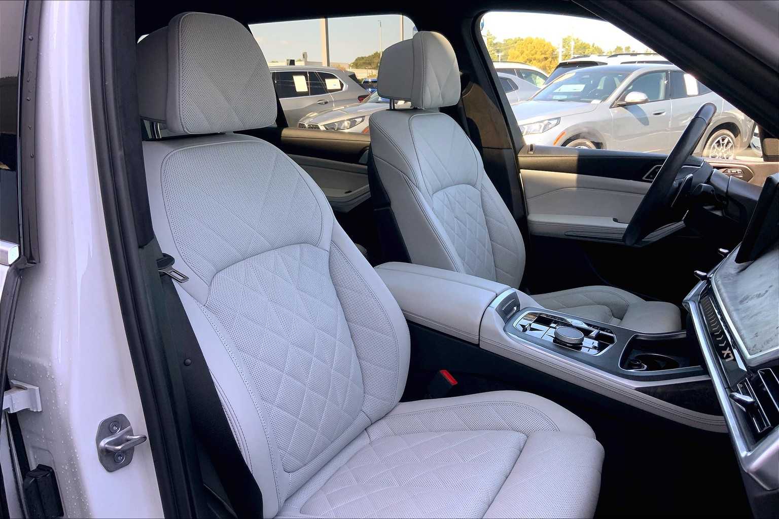 2023 Bmw X7 xDrive40i photo 8