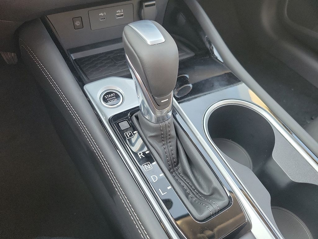 2025 Nissan Altima 2.5 SV photo 7